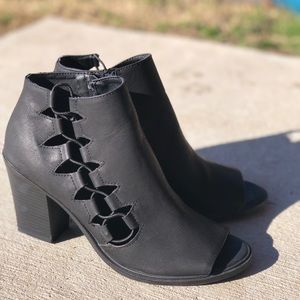 Ankle booties